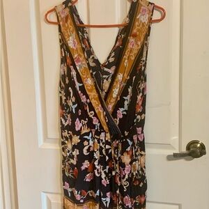 Xhilaration Floral Sleeveless Romper with V-Neck